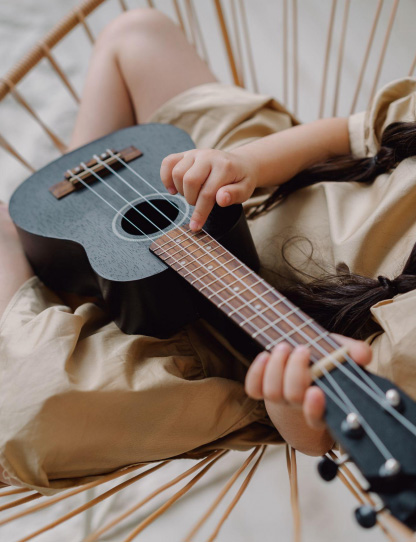 ukulele lessons at home