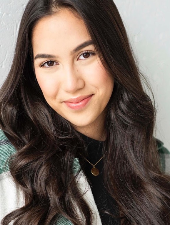 Hazel Wallace Headshot - 1c