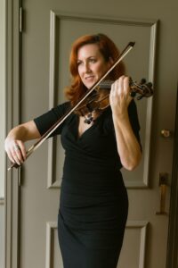 Shay Steinberg playing violin